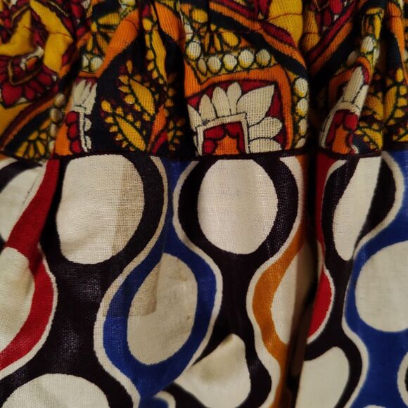 Vintage 70s Psychedelic Skirt Size S Wavy Geometric Print Elastic Waist Knee - Picture 13 of 15